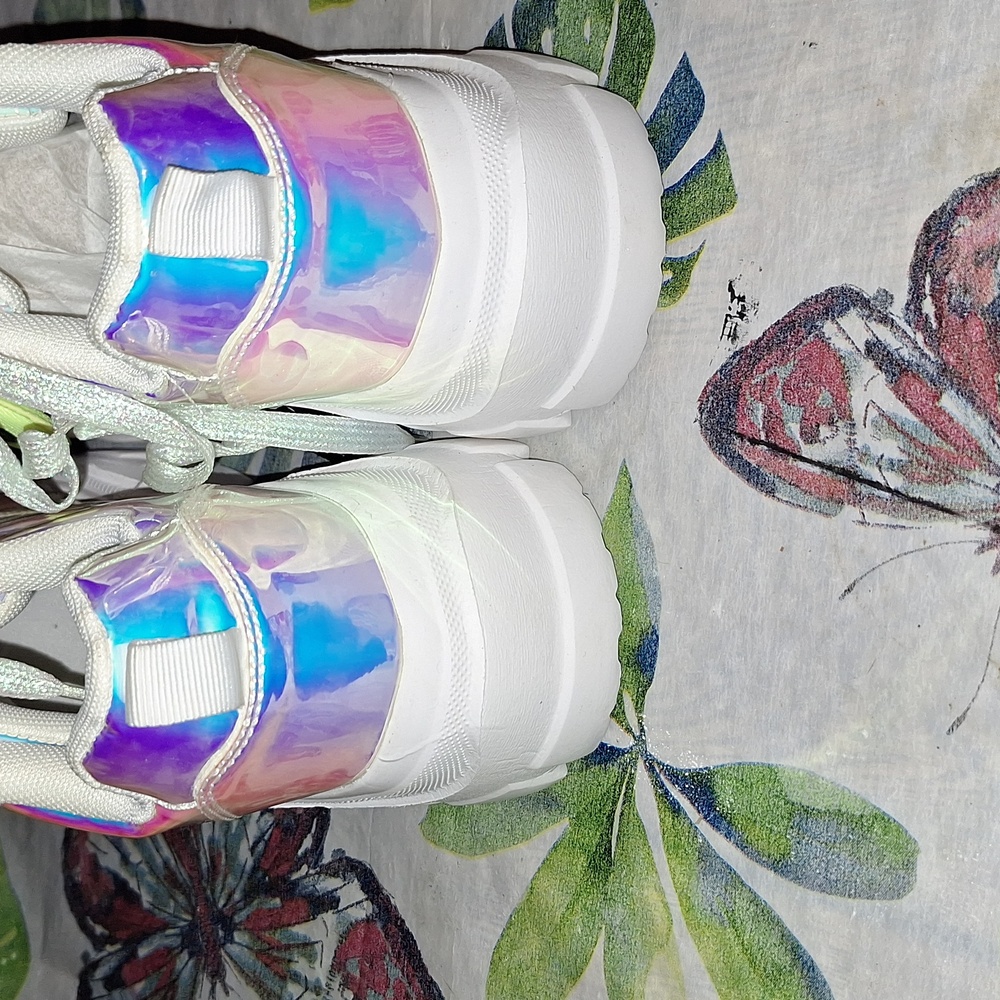 NWT SIZE 9 LUCKY STEP HOLOGRAM MEMORY FOAM PLATFORM SNEAKERS - Picture 4 of 9